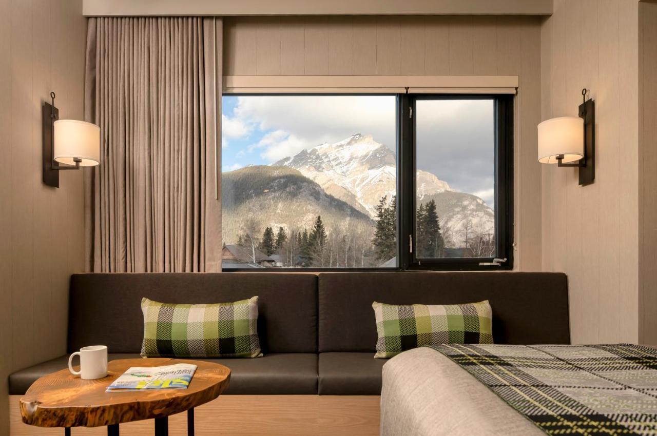 Peaks Hotel And Suites Banff Exteriér fotografie