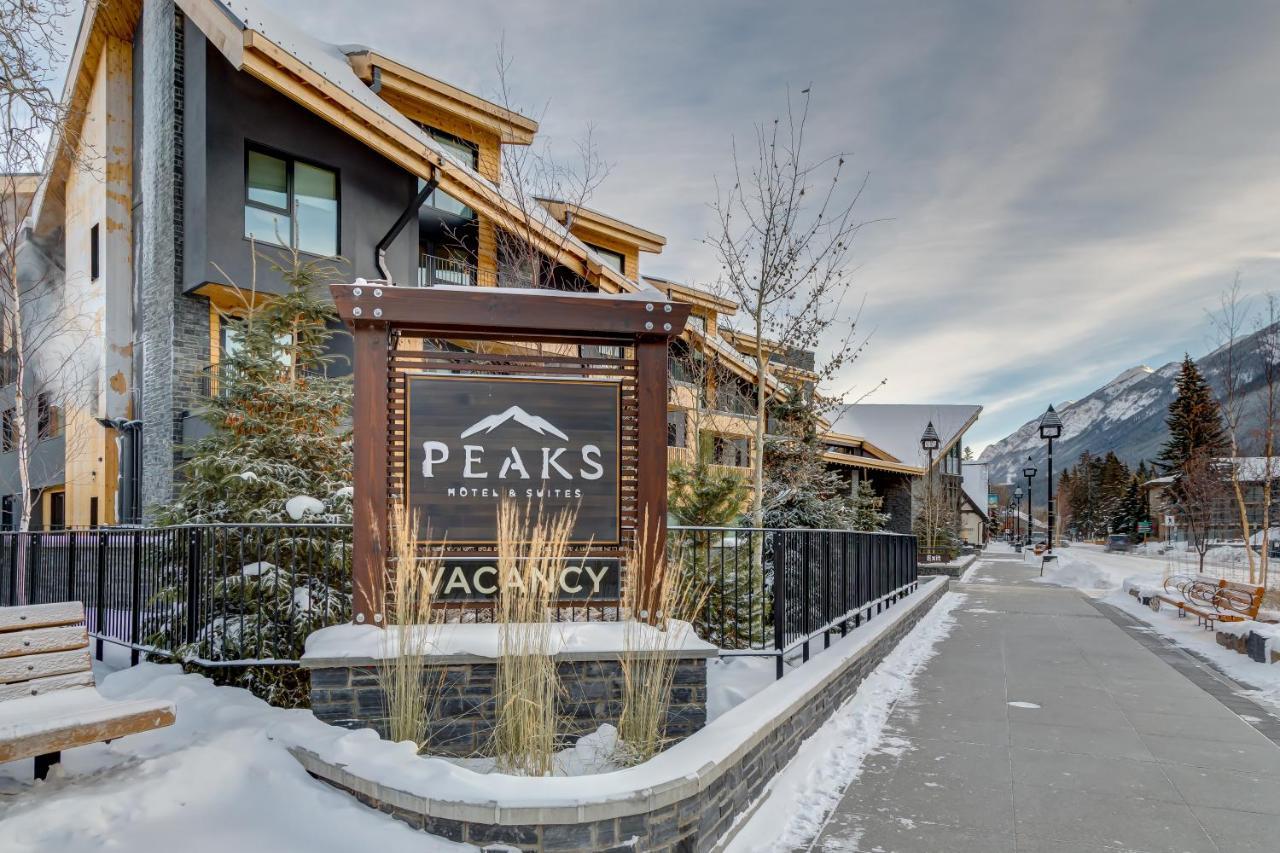 Peaks Hotel And Suites Banff Exteriér fotografie