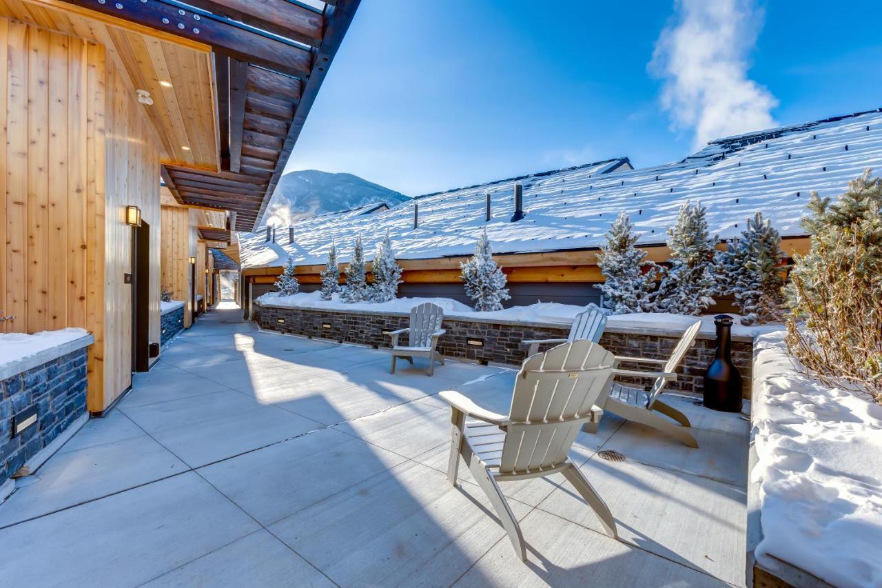 Peaks Hotel And Suites Banff Exteriér fotografie