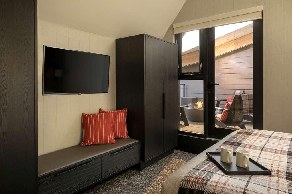 Peaks Hotel And Suites Banff Pokoj fotografie