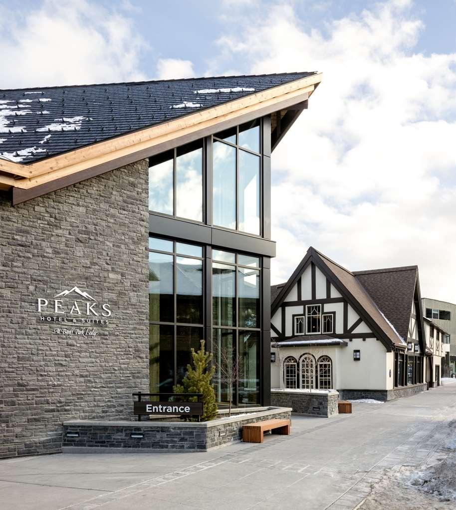 Peaks Hotel And Suites Banff Exteriér fotografie